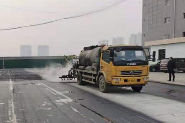 水穩(wěn)砼的養(yǎng)生是怎么個(gè)情況？